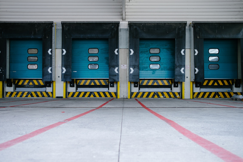 warehouse loading dock doors