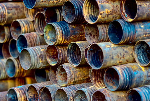 corroded steel pipes