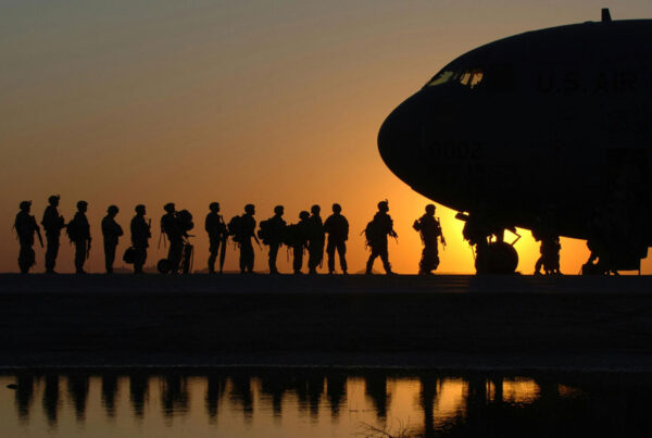 soldiers boarding aircraft